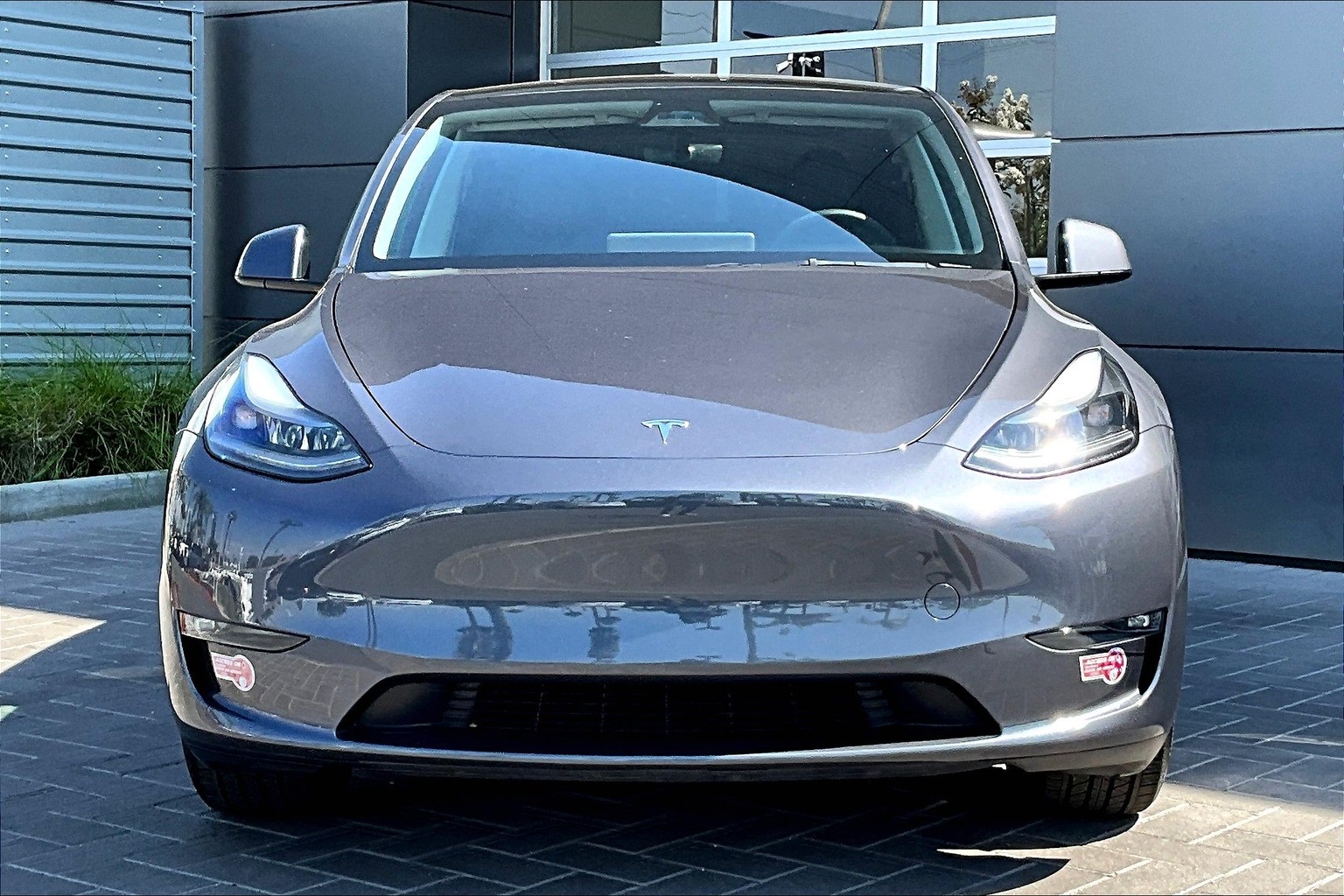 Used 2023 Tesla Model Y Base with VIN 7SAYGDED4PF940088 for sale in Northfield, Minnesota