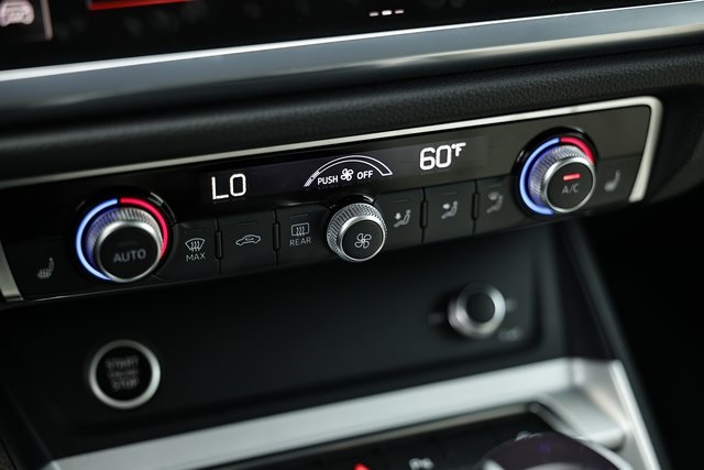 2024 Audi Q3 Premium Plus S line photo 31