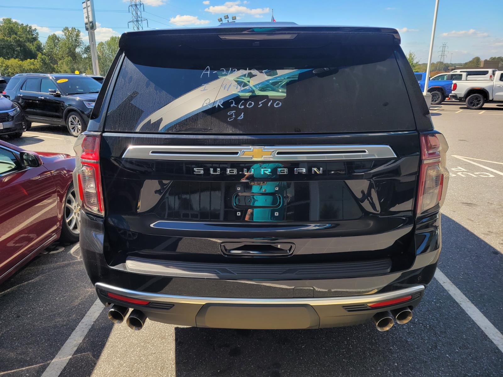 2024 Chevrolet Suburban High Country photo 8
