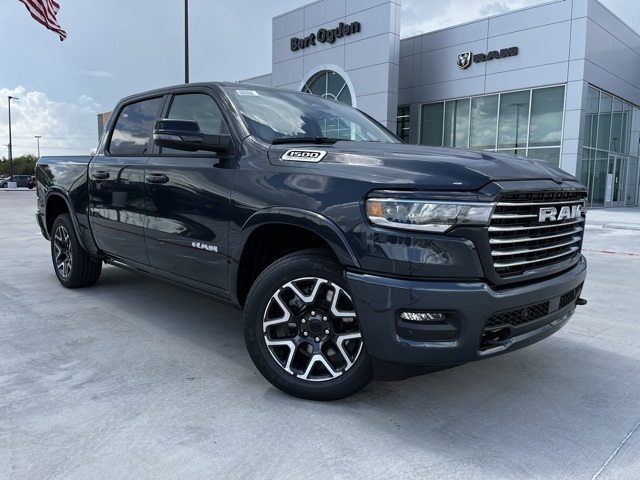 2026 RAM Ram 1500 Pickup Laramie's photo