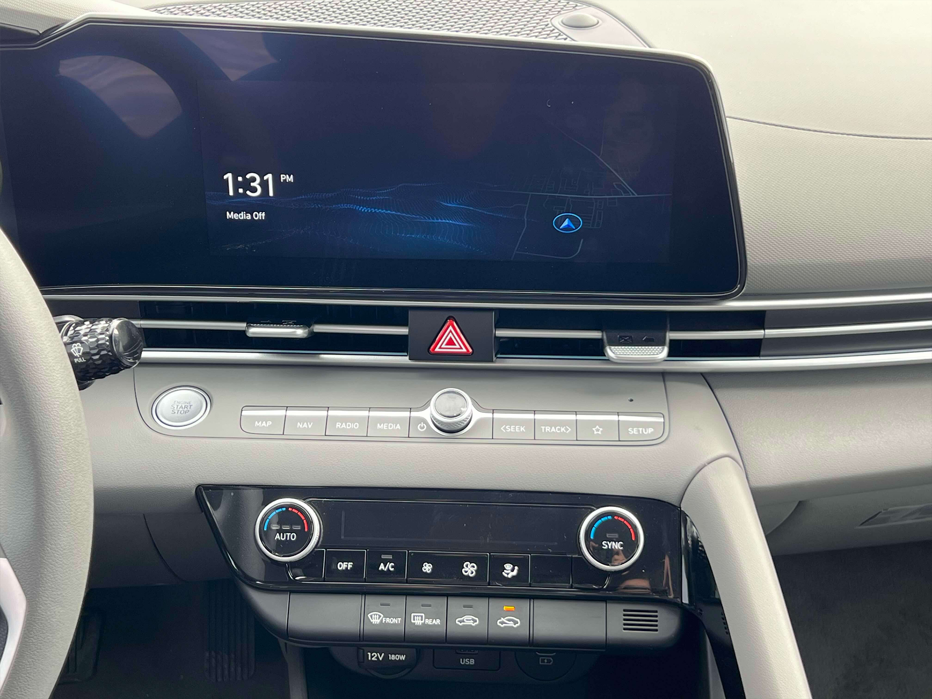 New 2025 White Hyundai Blue image 19
