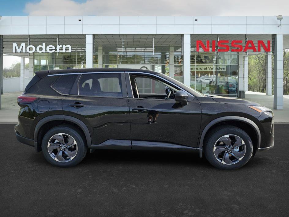 2025 Nissan Rogue SV photo 3