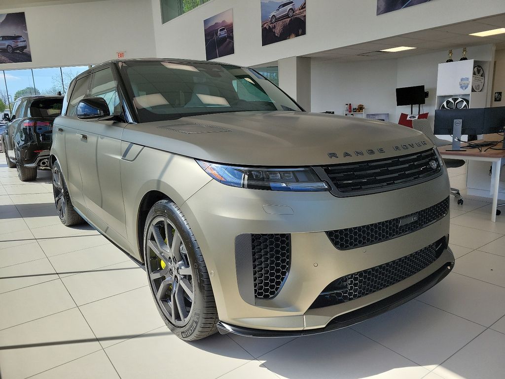 New 2024 LAND ROVER Range Rover Sport SV Edition One SUV in Eatontown 
