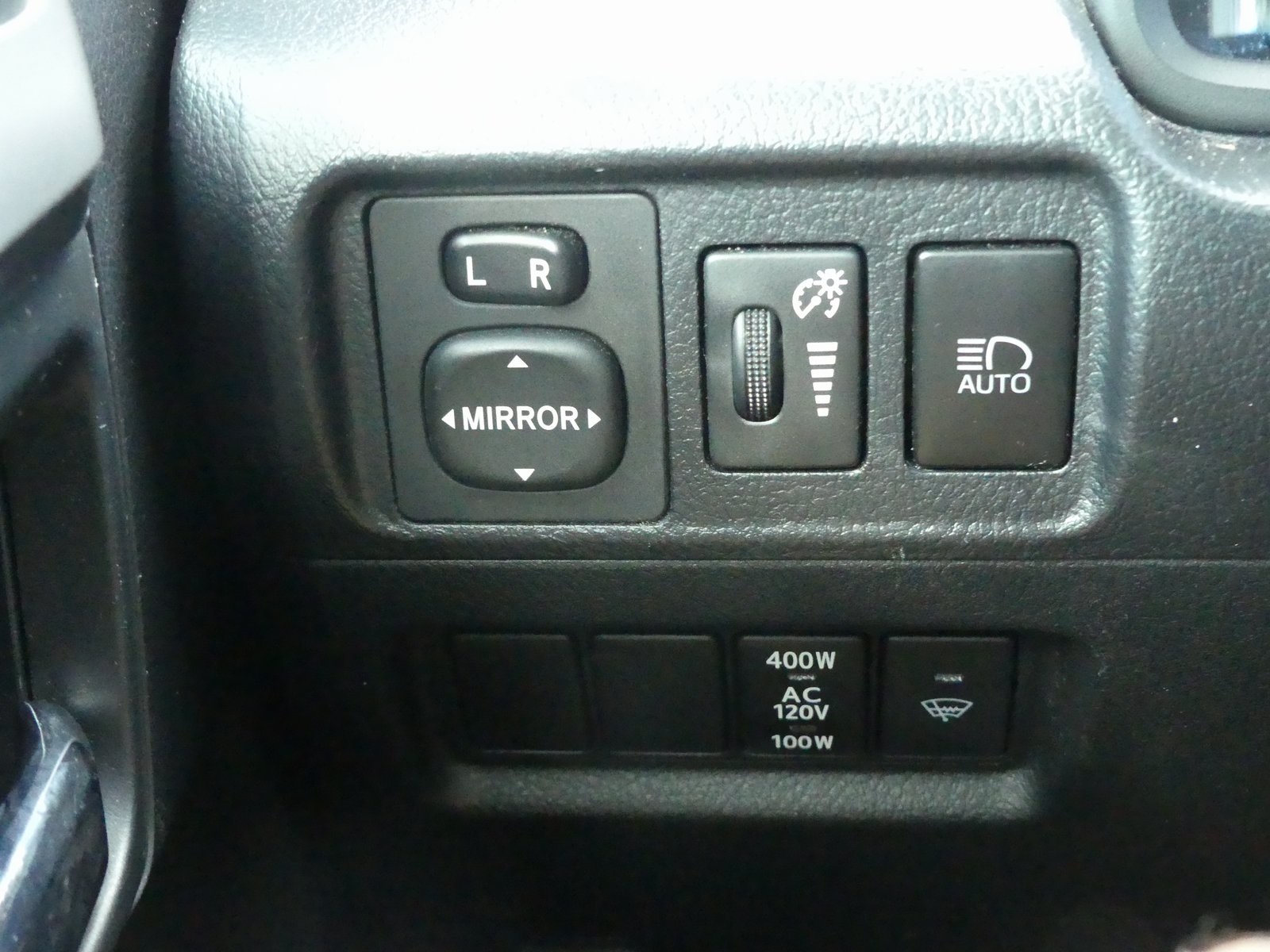 2022 Toyota 4Runner SR5 photo 13