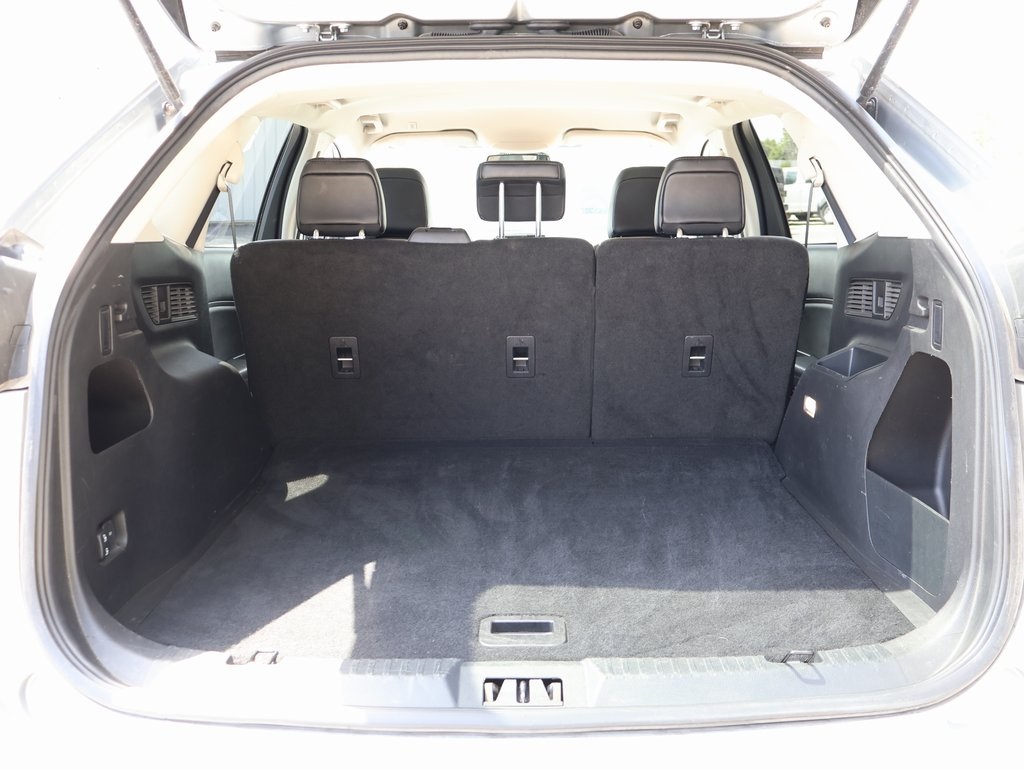 2024 Ford Edge SEL photo 13