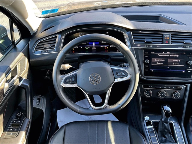 2024 Volkswagen Tiguan Wolfsburg Edition photo 4