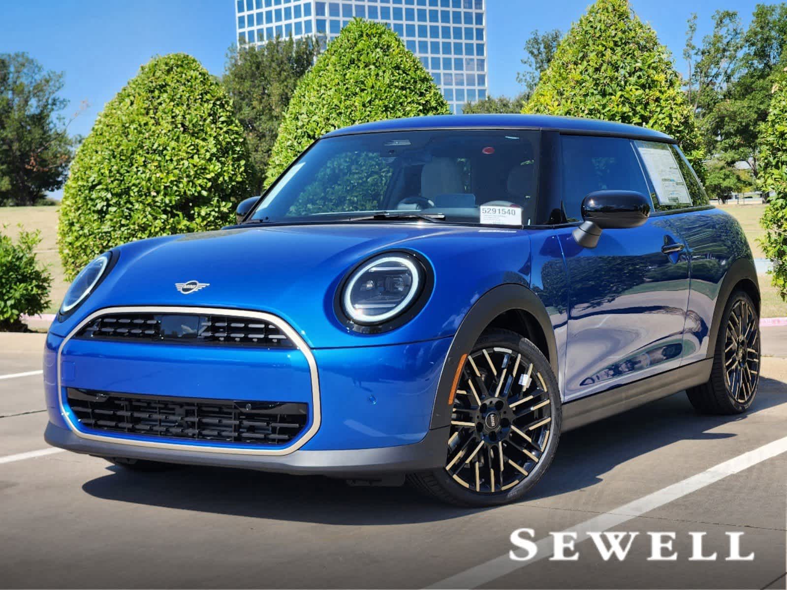 2025 MINI Hardtop 2 Door Cooper