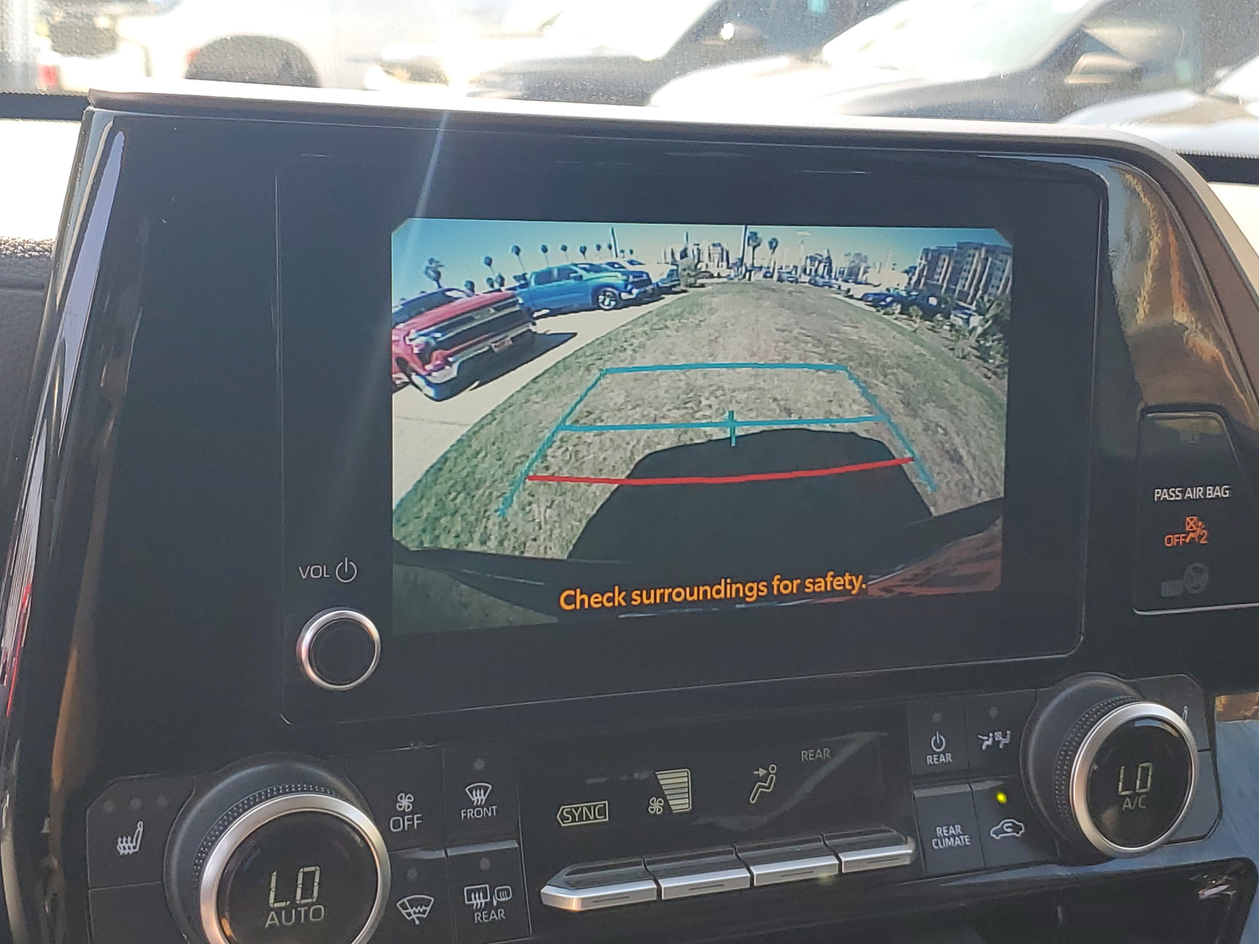 2023 Toyota Highlander XLE photo 5