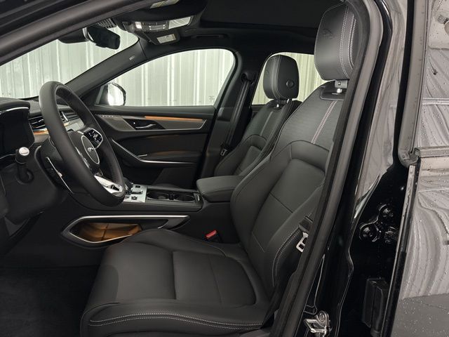 2025 Jaguar F-PACE P400 R-Dynamic S photo 12
