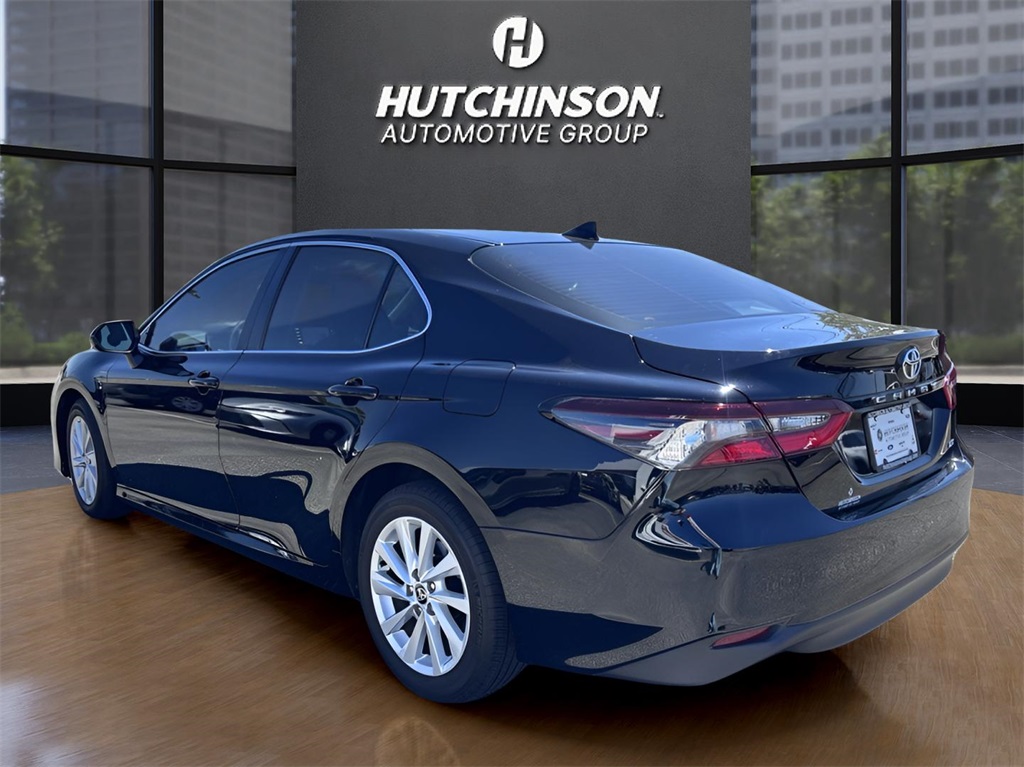 2024 Toyota Camry LE photo 5
