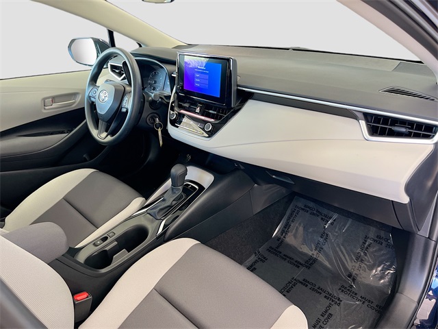 2024 Toyota Corolla LE photo 28