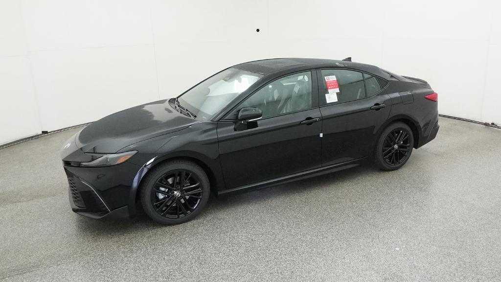 2026 Toyota Camry SE photo 7
