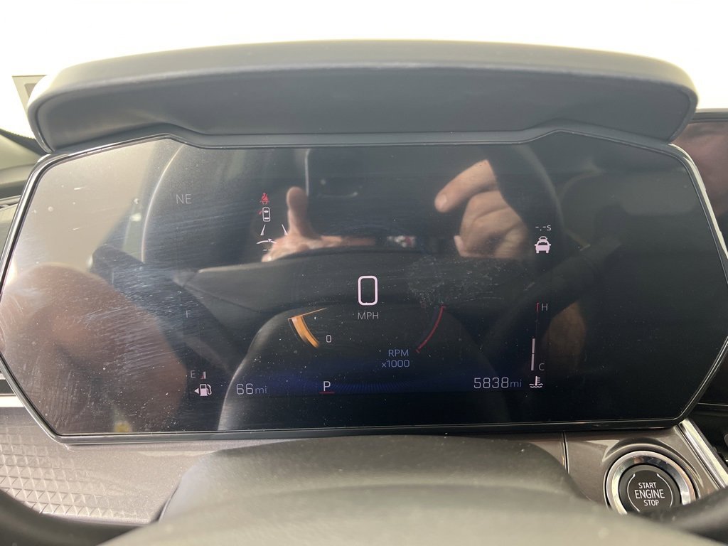 2025 Chevrolet Trax ACTIV photo 9