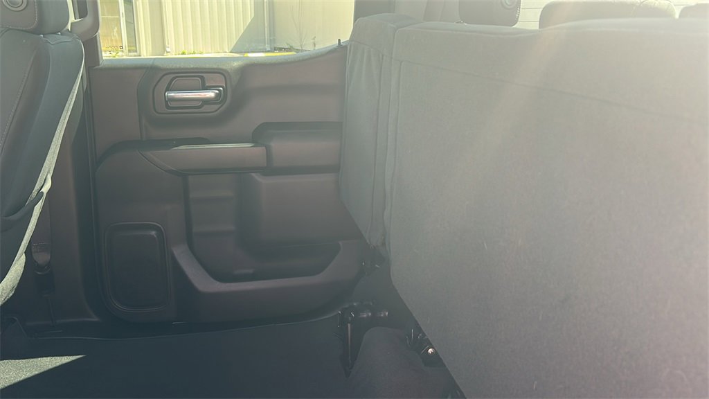 2024 Chevrolet Silverado 1500 Custom photo 37