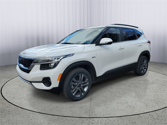 2023 Kia Seltos S photo 4