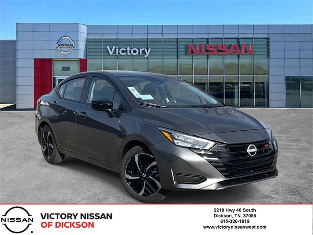 2025 Nissan Versa Sedan SR's photo