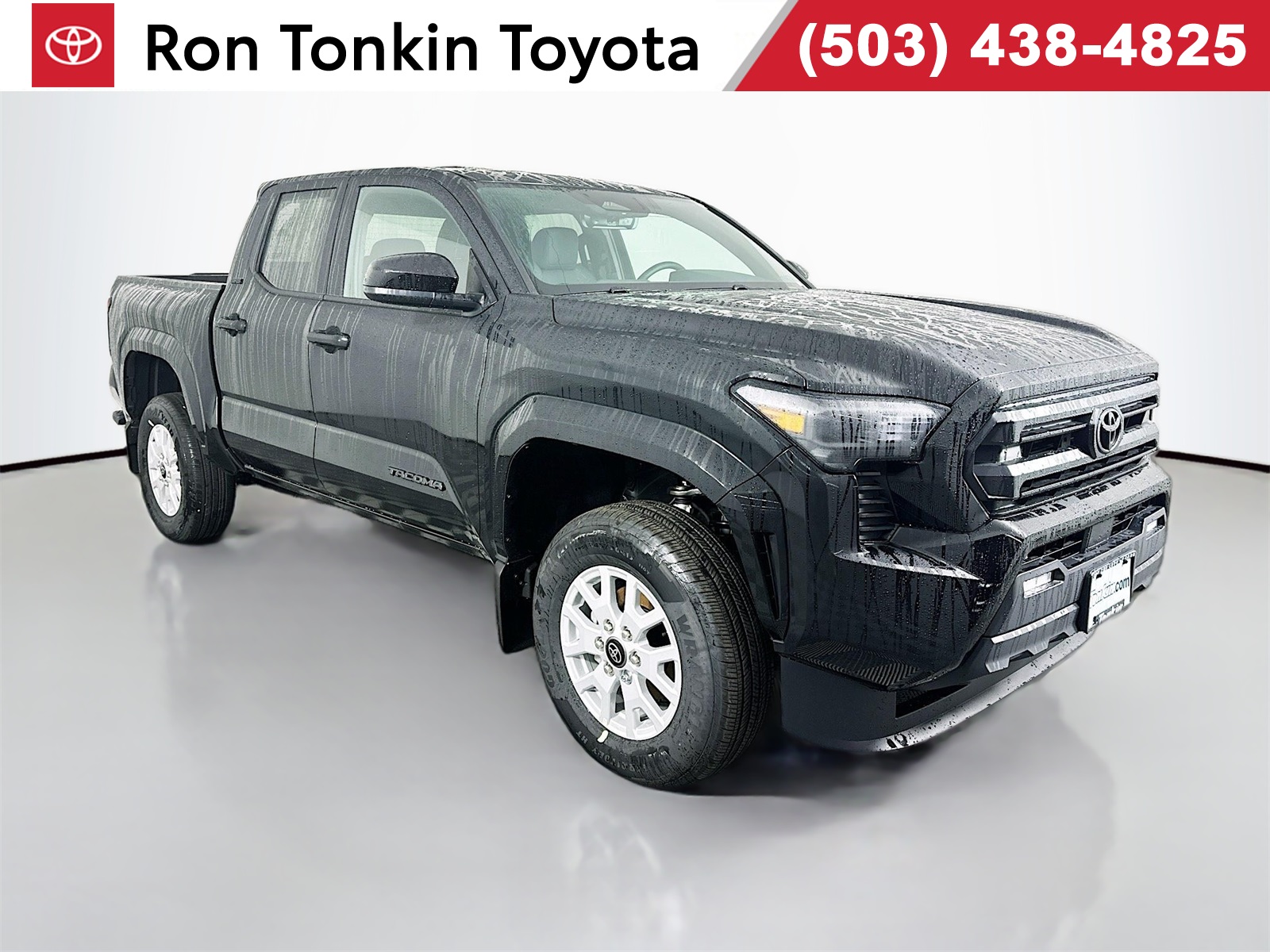 2025 Toyota Tacoma SR5's photo