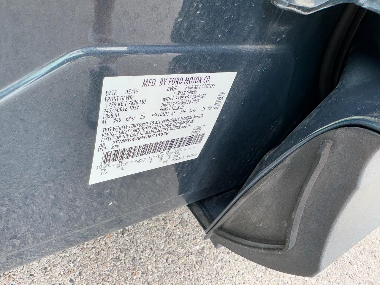 2019 Ford Edge SEL photo 21