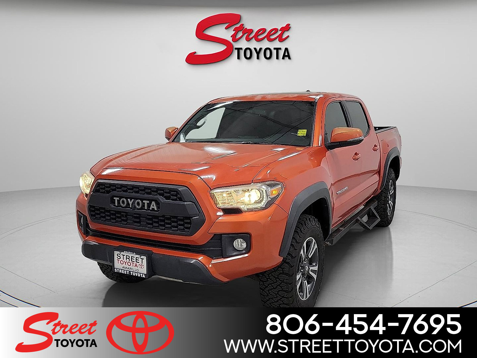 2017 Toyota Tacoma TRD Off Road's photo