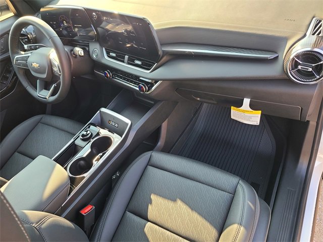 2026 Chevrolet Equinox LT photo 16
