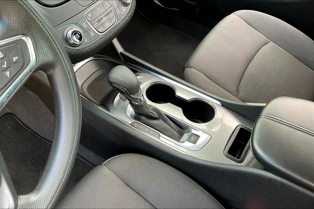 2023 Chevrolet Malibu 1LT photo 13