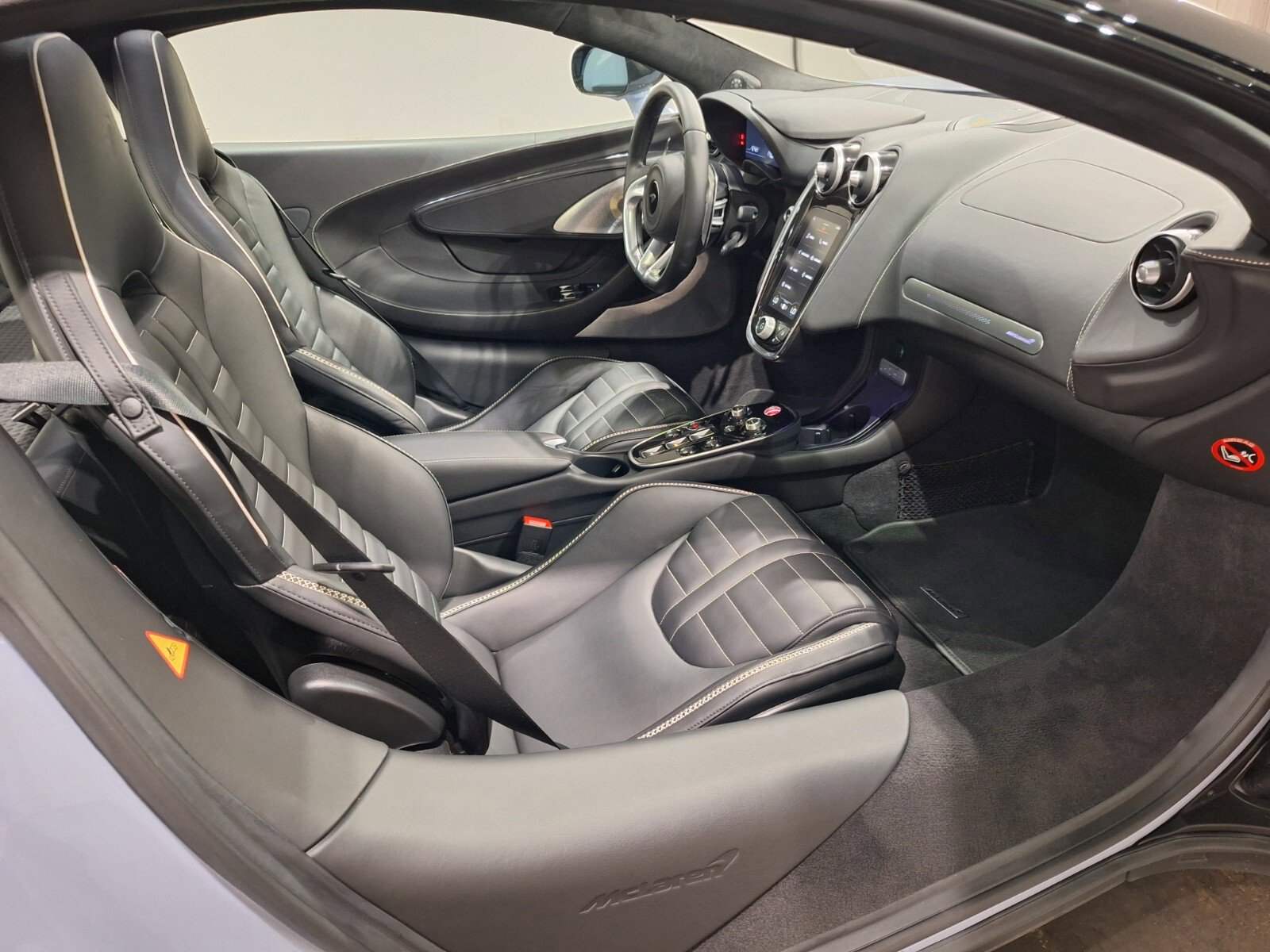 2025 Mclaren GTS photo 6
