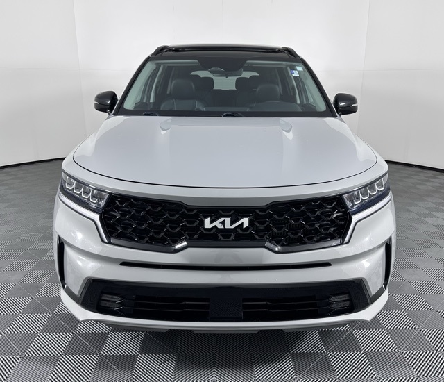 2022 Kia Sorento EX photo 2