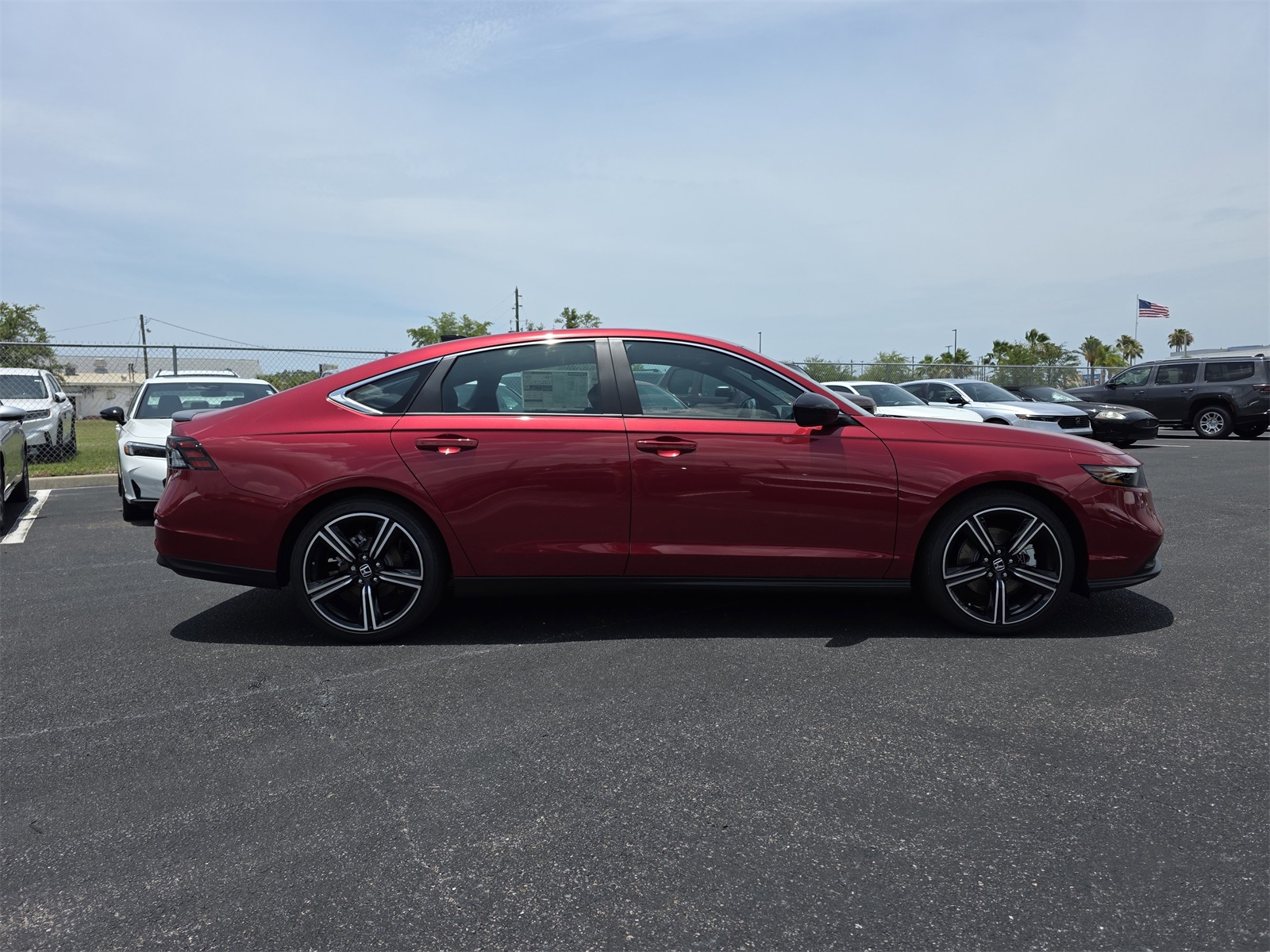 2025 Honda Accord Hybrid Sport photo 3