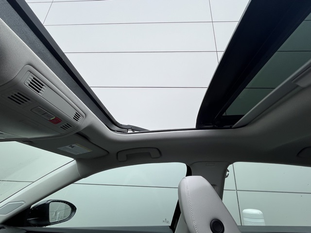 2026 Volkswagen Jetta SE photo 10