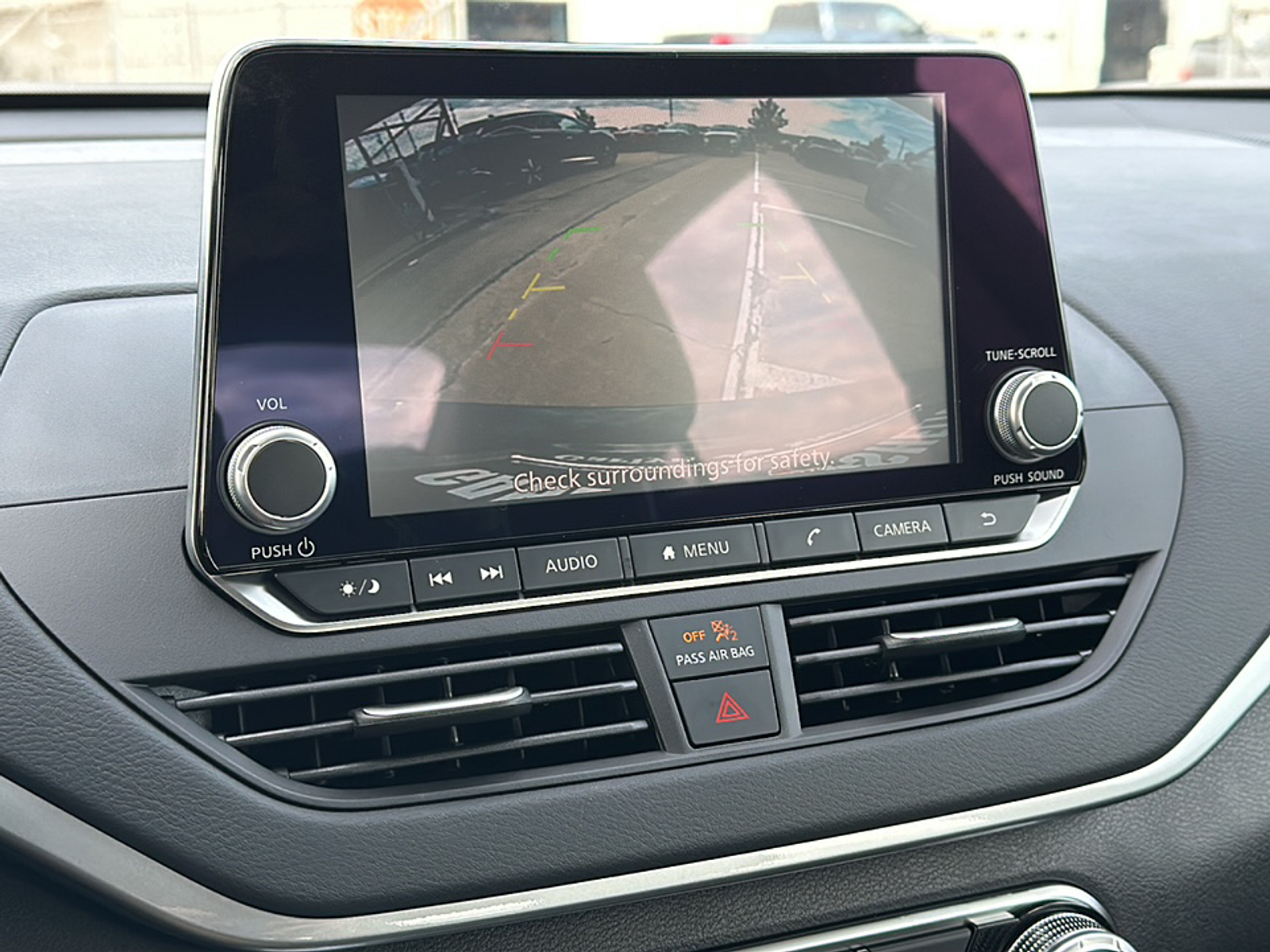 2025 Nissan Altima S photo 15