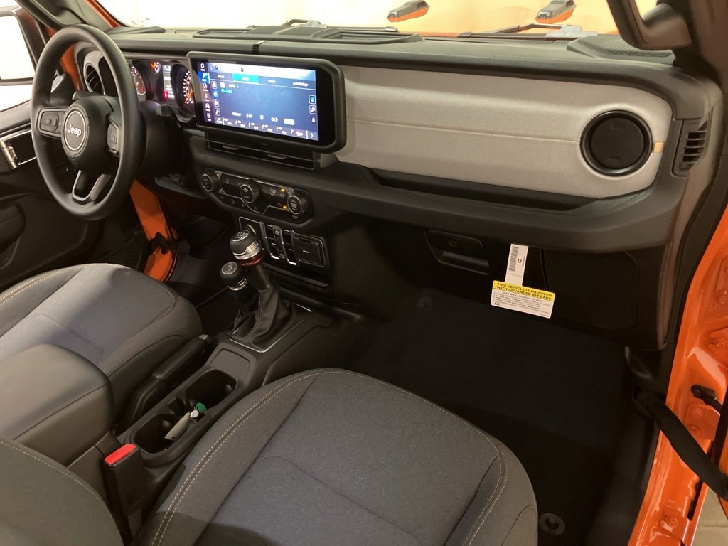 2025 Jeep Wrangler Sport photo 7