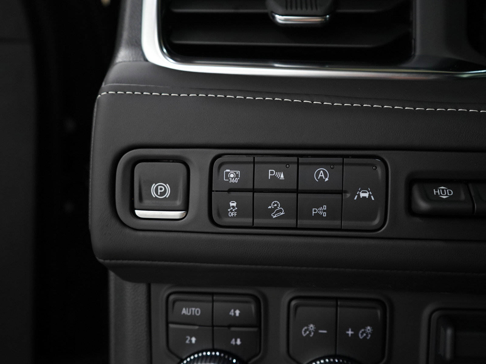 2024 Gmc Yukon XL Denali Ultimate photo 28