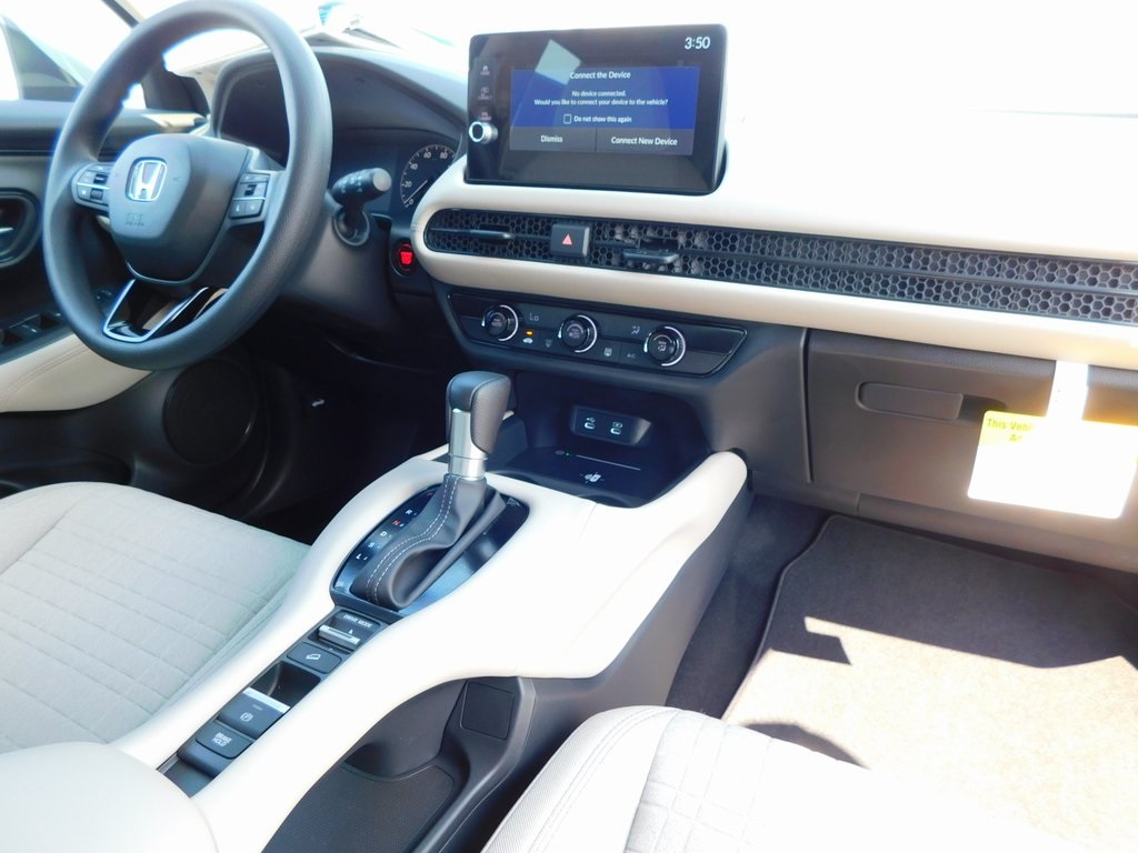 2026 Honda HR-V LX photo 16
