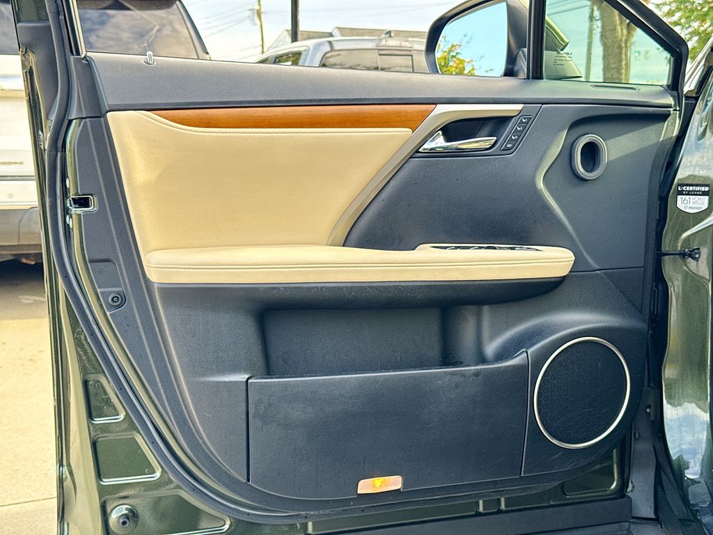 2021 Lexus RX 350 photo 12