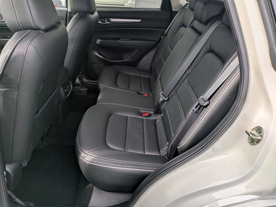 2025 Mazda CX-5 2.5 S Preferred photo 29