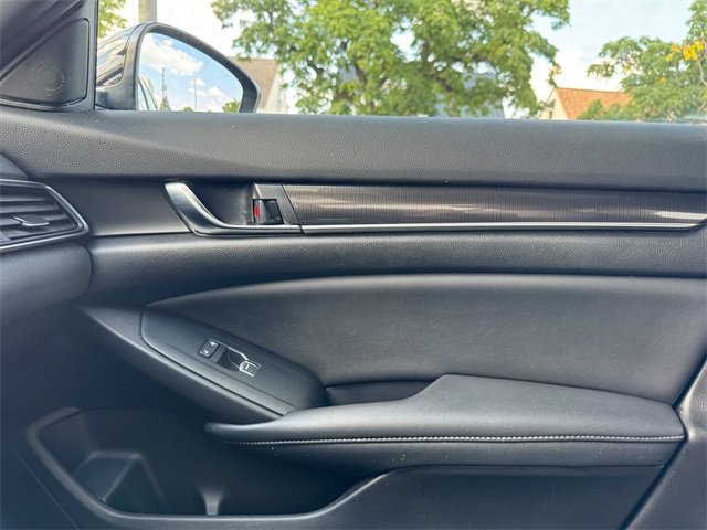 2022 Honda Accord Sport photo 35
