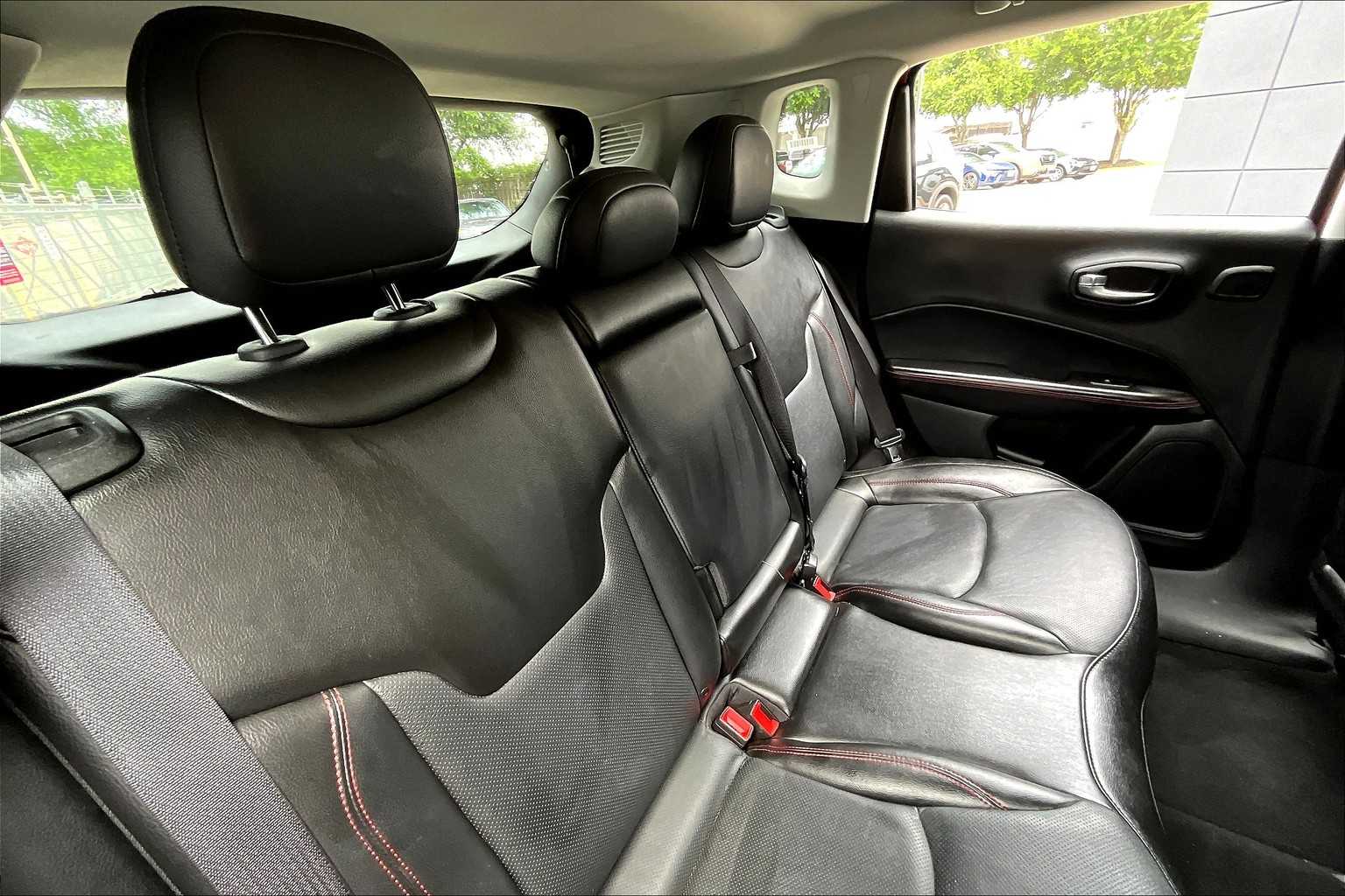 2021 Jeep Compass Trailhawk photo 18