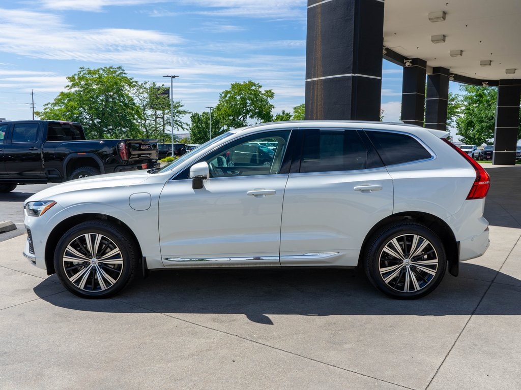 2022 Volvo XC60 Recharge Hybrid T8 Inscription photo 4