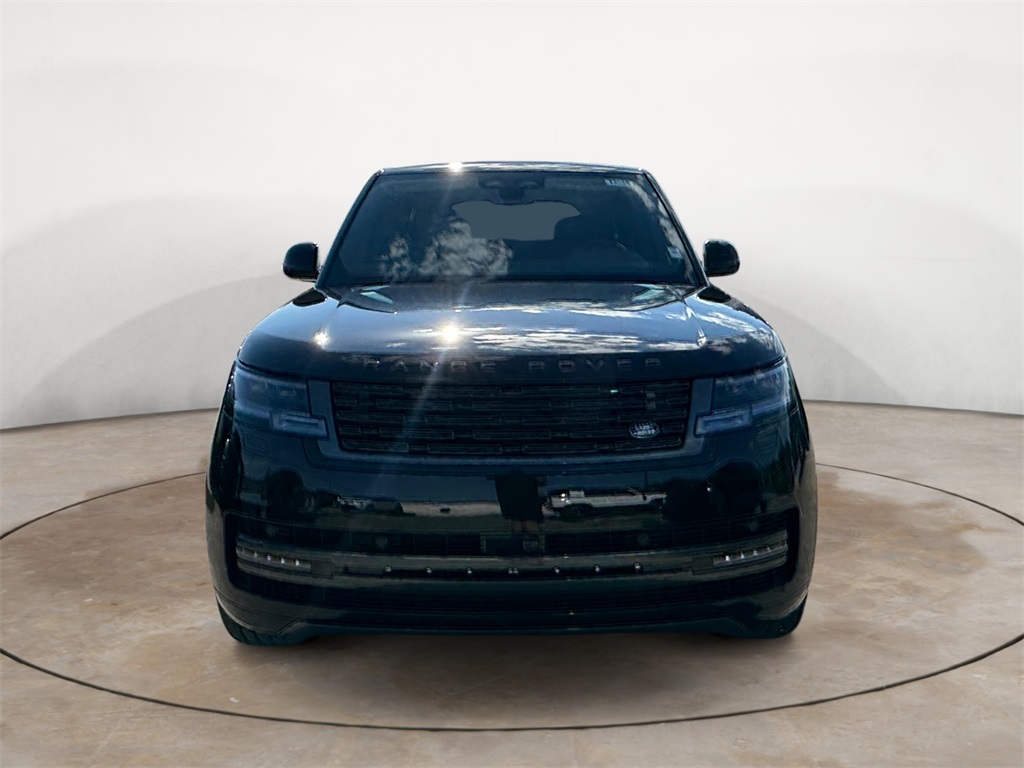 2025 Land Rover Range Rover SE photo 8