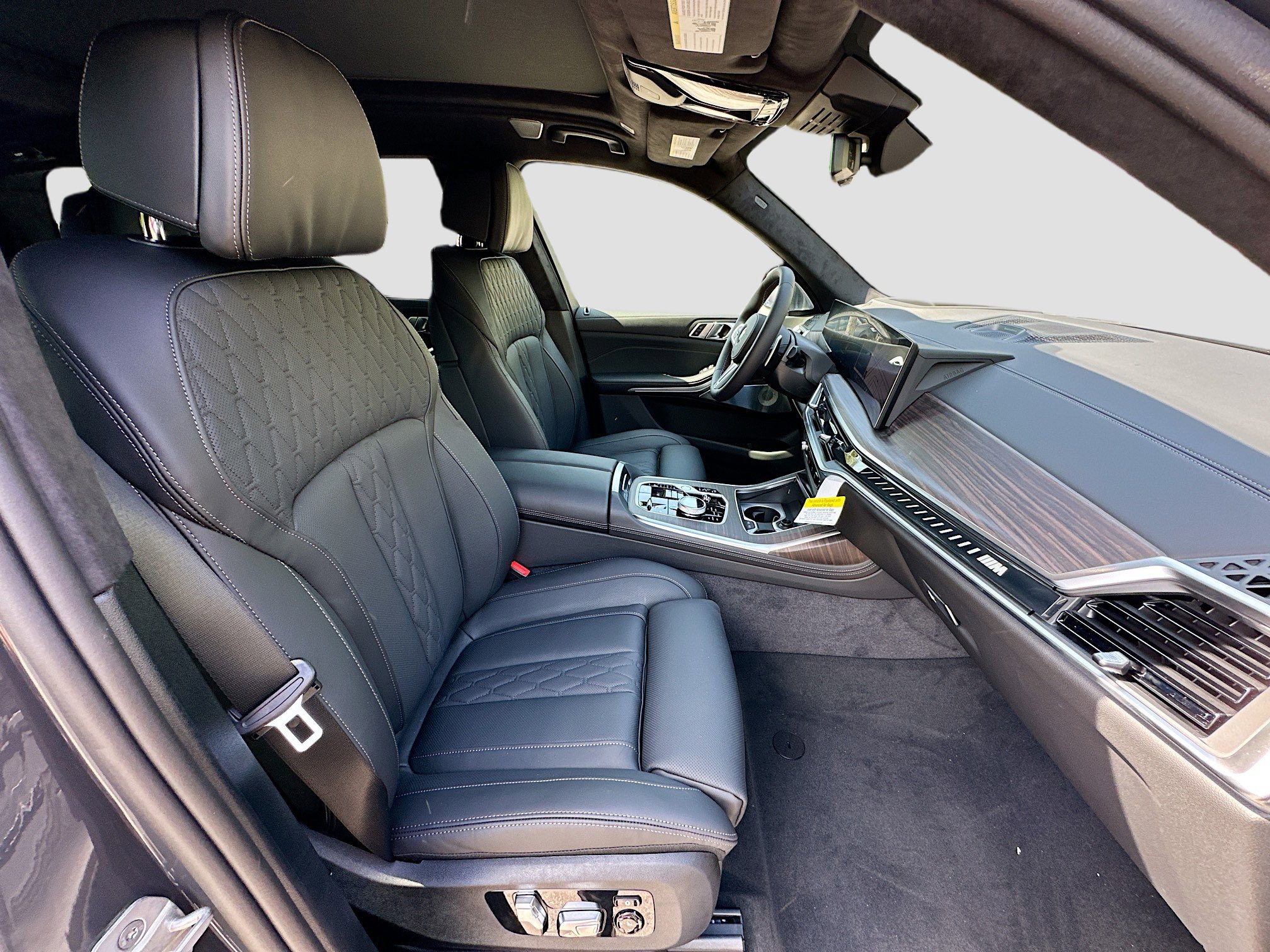 2026 Bmw X7 M60i photo 25