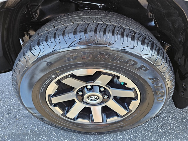 2024 Toyota 4Runner TRD Off-Road Premium photo 19