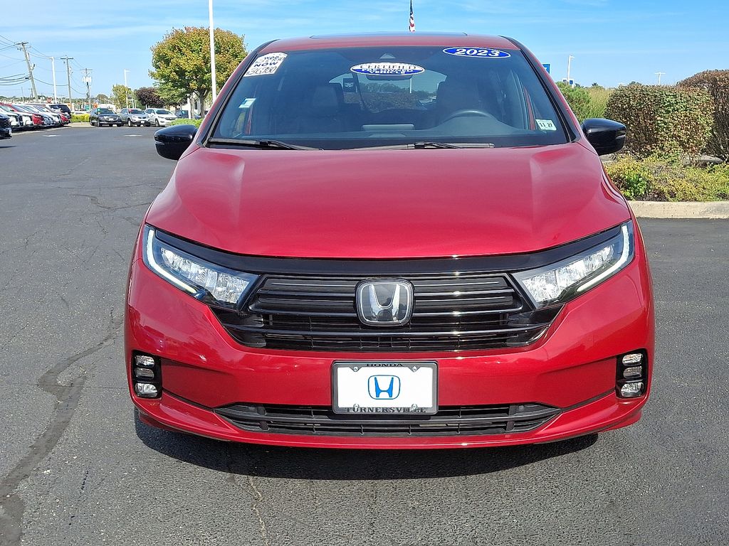 2023 Honda Odyssey Sport photo 2