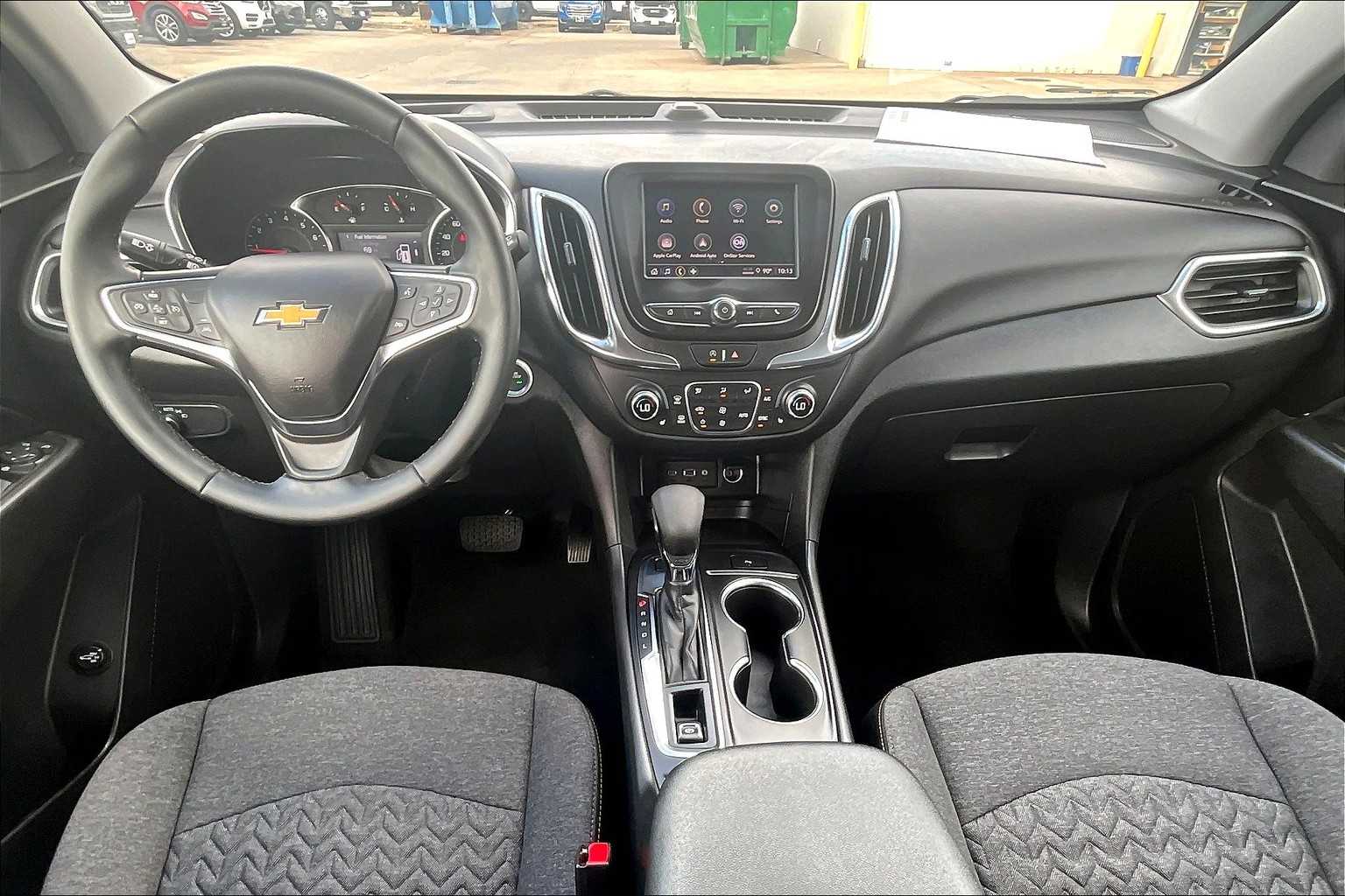 2024 Chevrolet Equinox LT photo 14