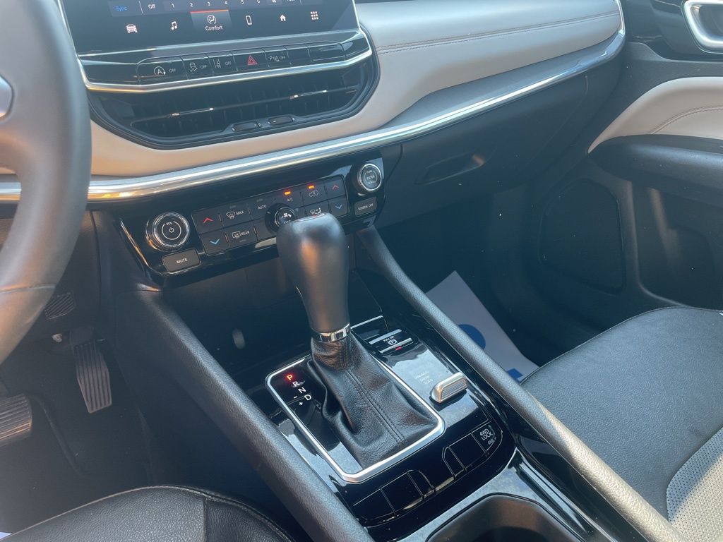 2023 Jeep Compass Limited photo 26