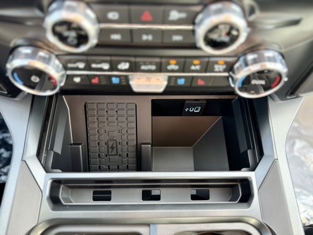 2026 Ford F-350 Lariat photo 24