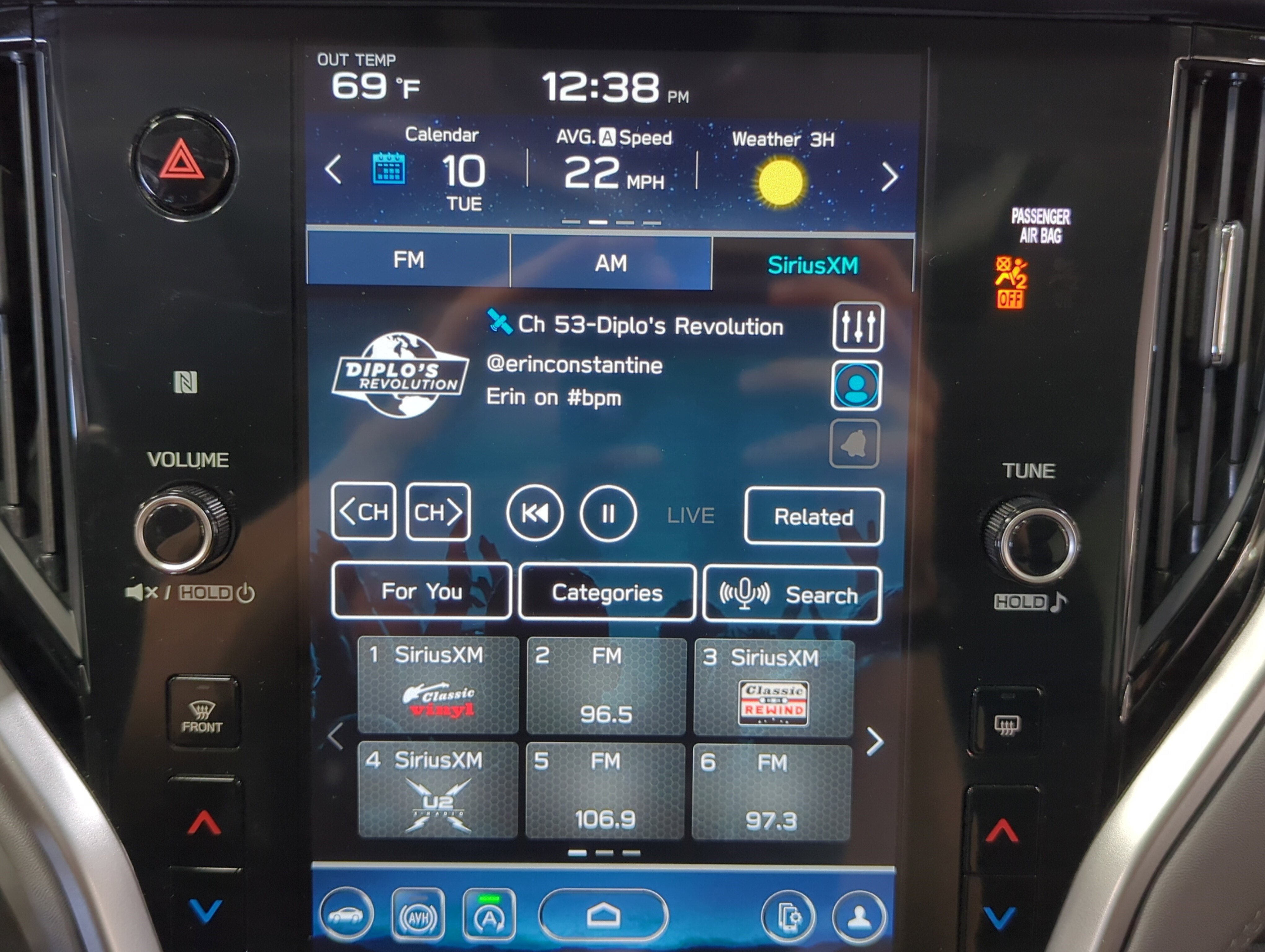 2024 Subaru Outback Onyx Edition XT photo 16