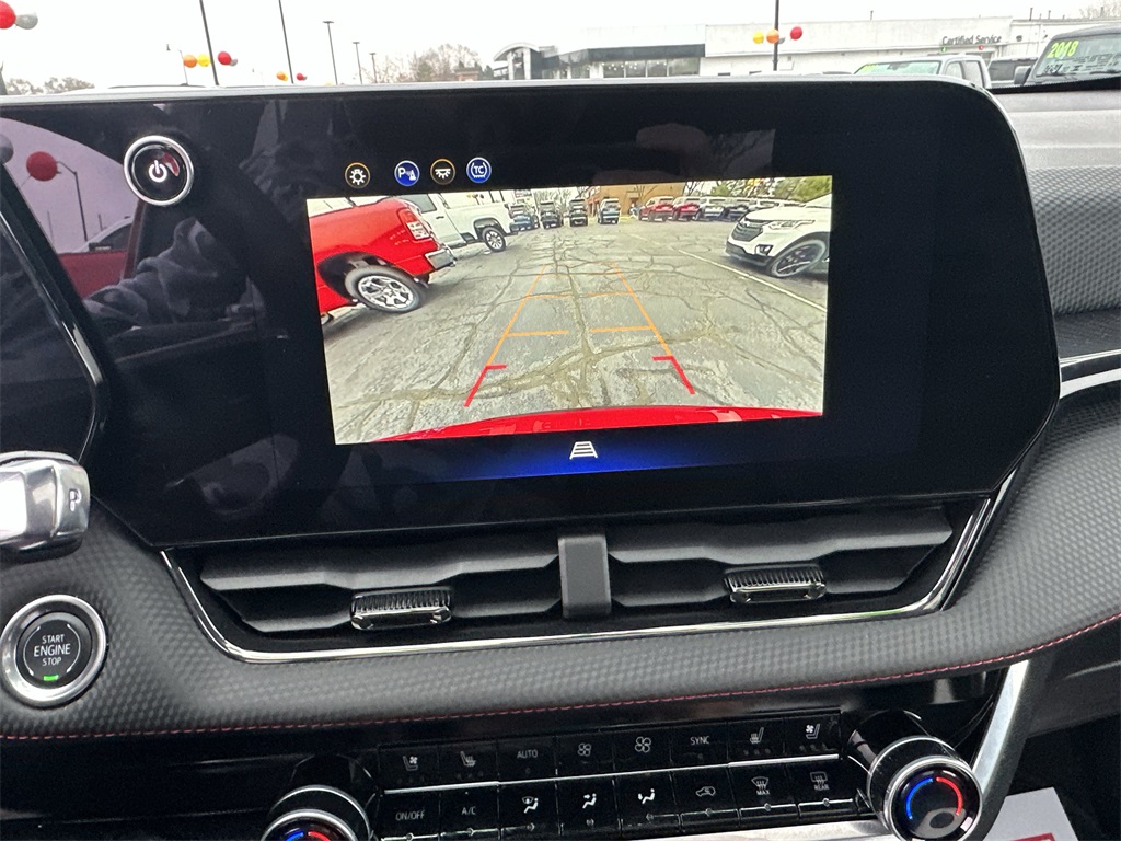 2025 CHEVROLET EQUINOX - Image 14