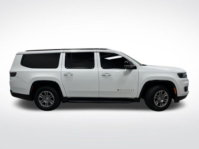 2023 Jeep Wagoneer L Base photo 2