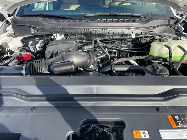 2025 Ford F-350 Lariat photo 35