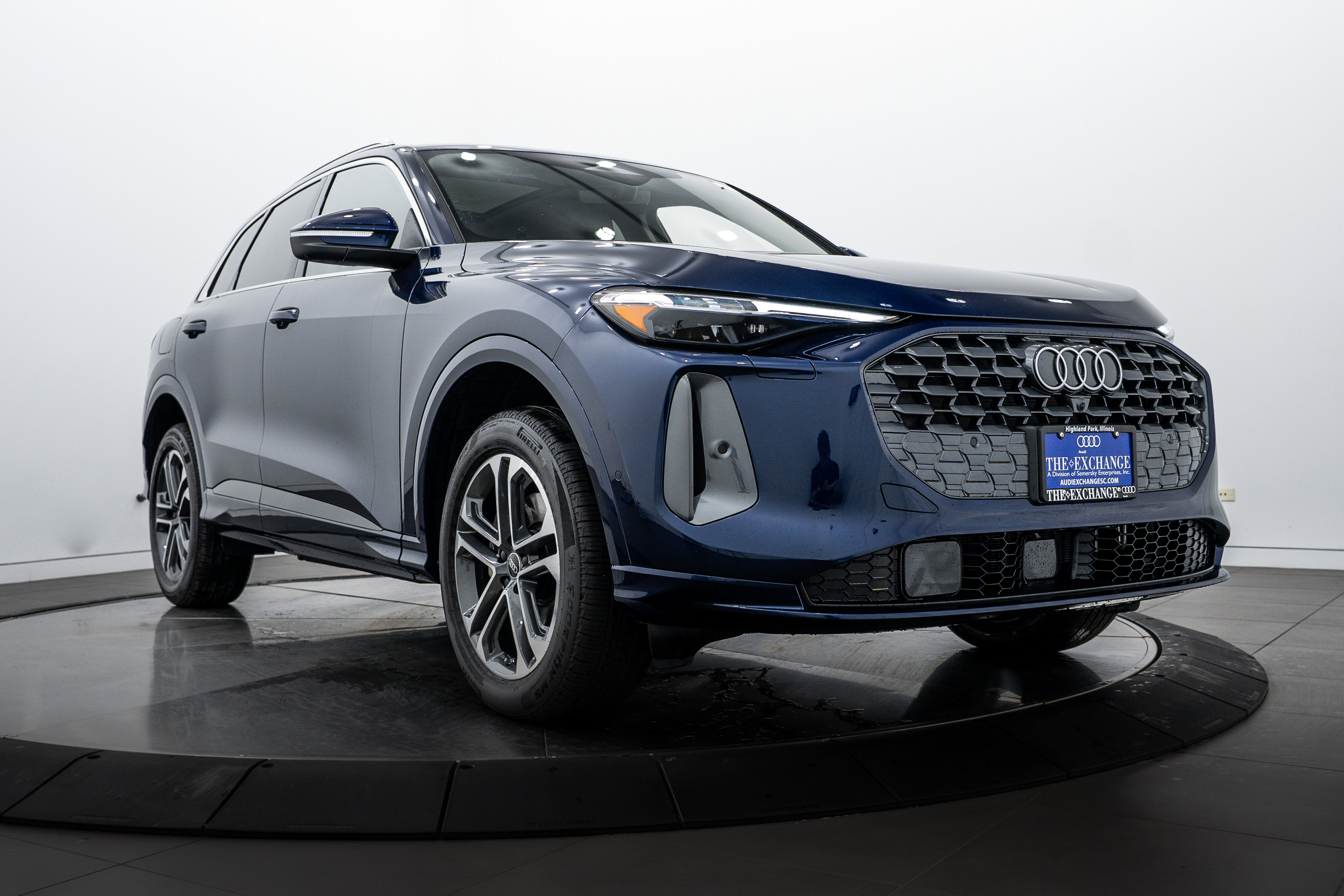 2025 Audi New Q5 Premium Plus's photo